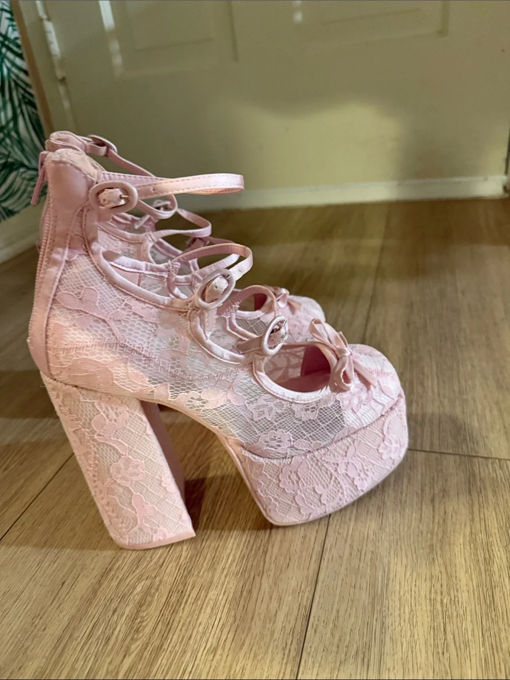 Sugar Thrillz Pink Lace Platform Mary Jane Pumps